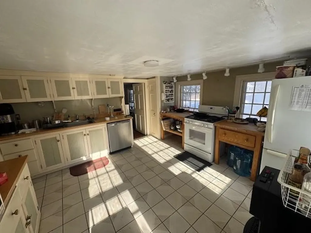 1147 North Craftsbury Road Craftsbury VT 05827