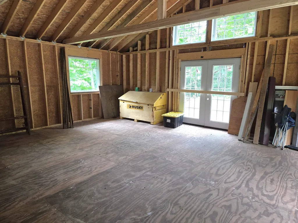 1046 Kings Highway Stoddard NH 03464