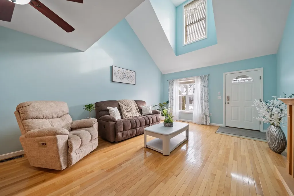 74 Pleasant Street Windham NH 03087