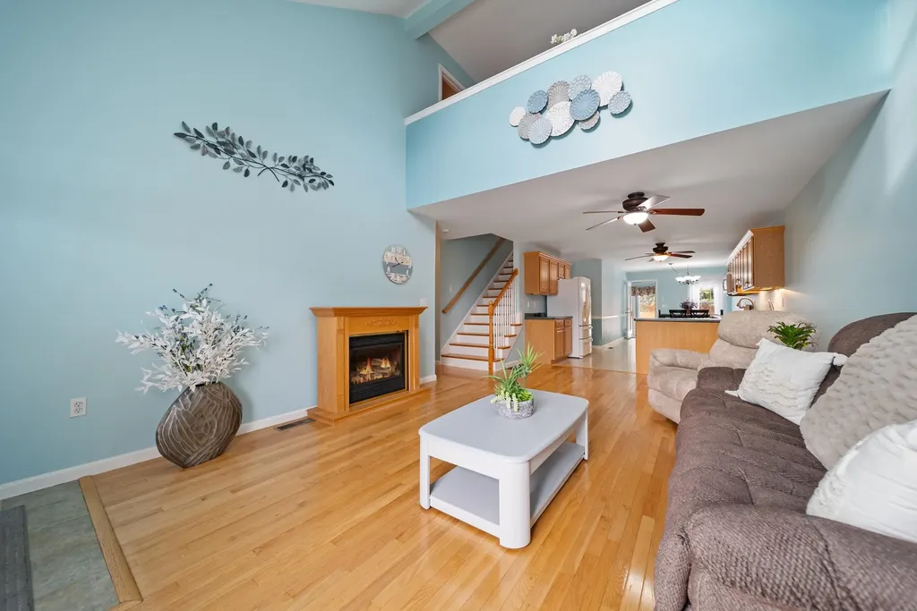 74 Pleasant Street Windham NH 03087