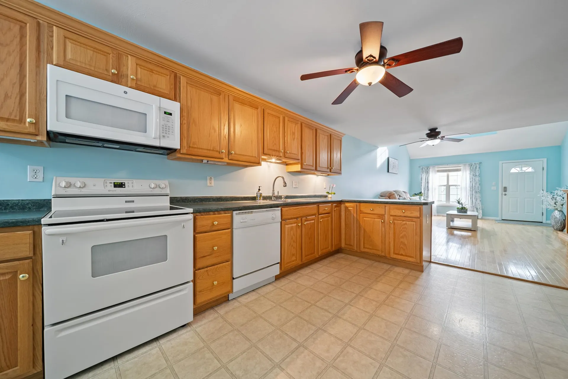 74 Pleasant Street Windham NH 03087