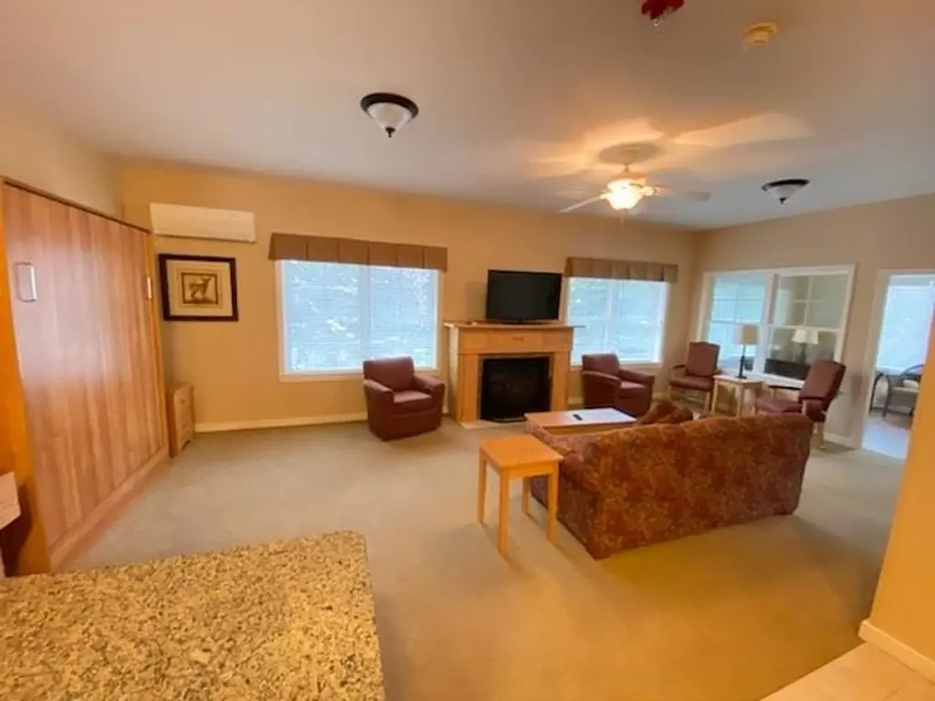 1 River Run Drive Bartlett NH 03812