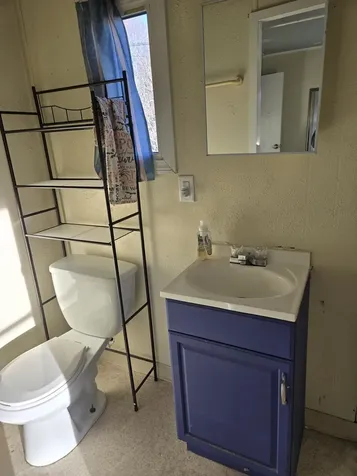 14 Anthony Circle Swanzey NH 03446