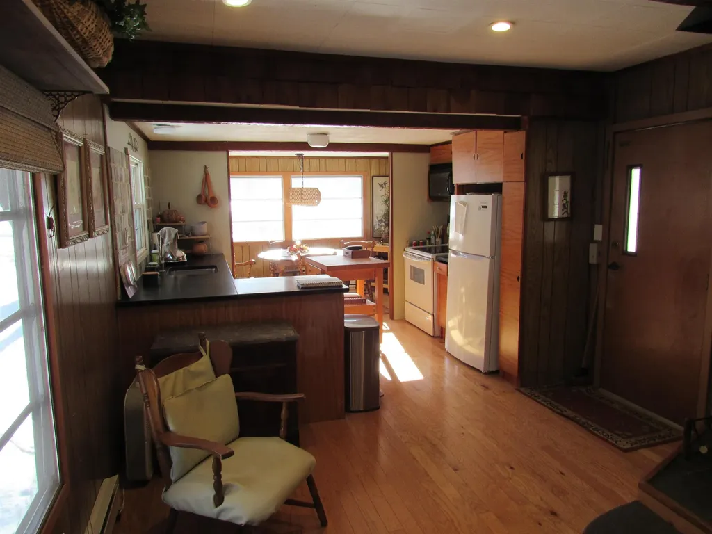 2036 Vt Route 30 Jamaica VT 05343