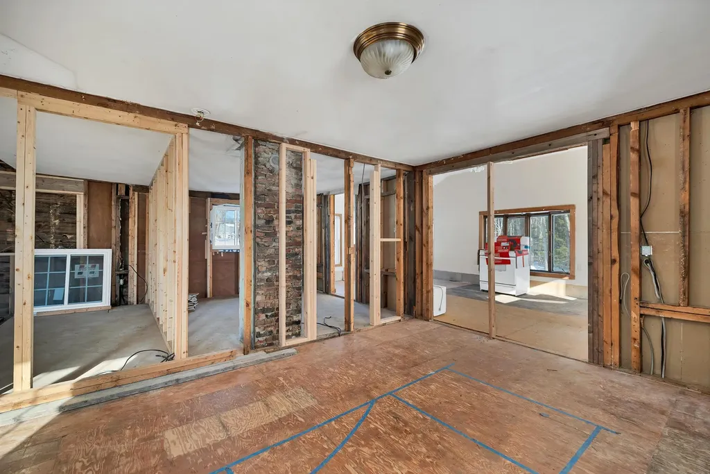 385 Jackman Pond Road Tamworth NH 03886