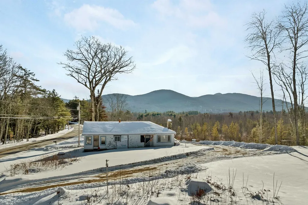 385 Jackman Pond Road Tamworth NH 03886