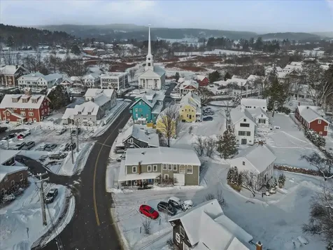 49 School Street Stowe VT 05672