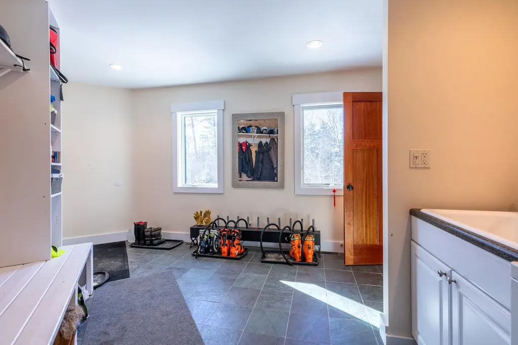 42 Cedar Drive Ludlow VT 05149