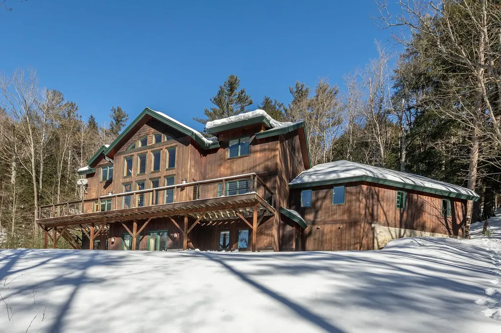 42 Cedar Drive Ludlow VT 05149