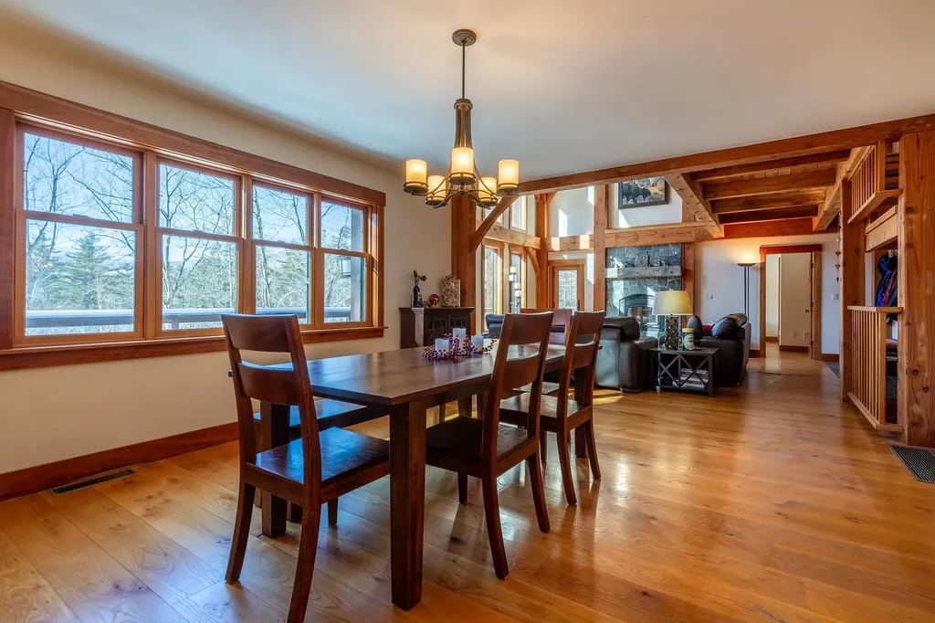 42 Cedar Drive Ludlow VT 05149