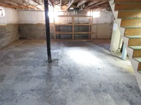 31 Williamson Avenue Berlin NH 03570