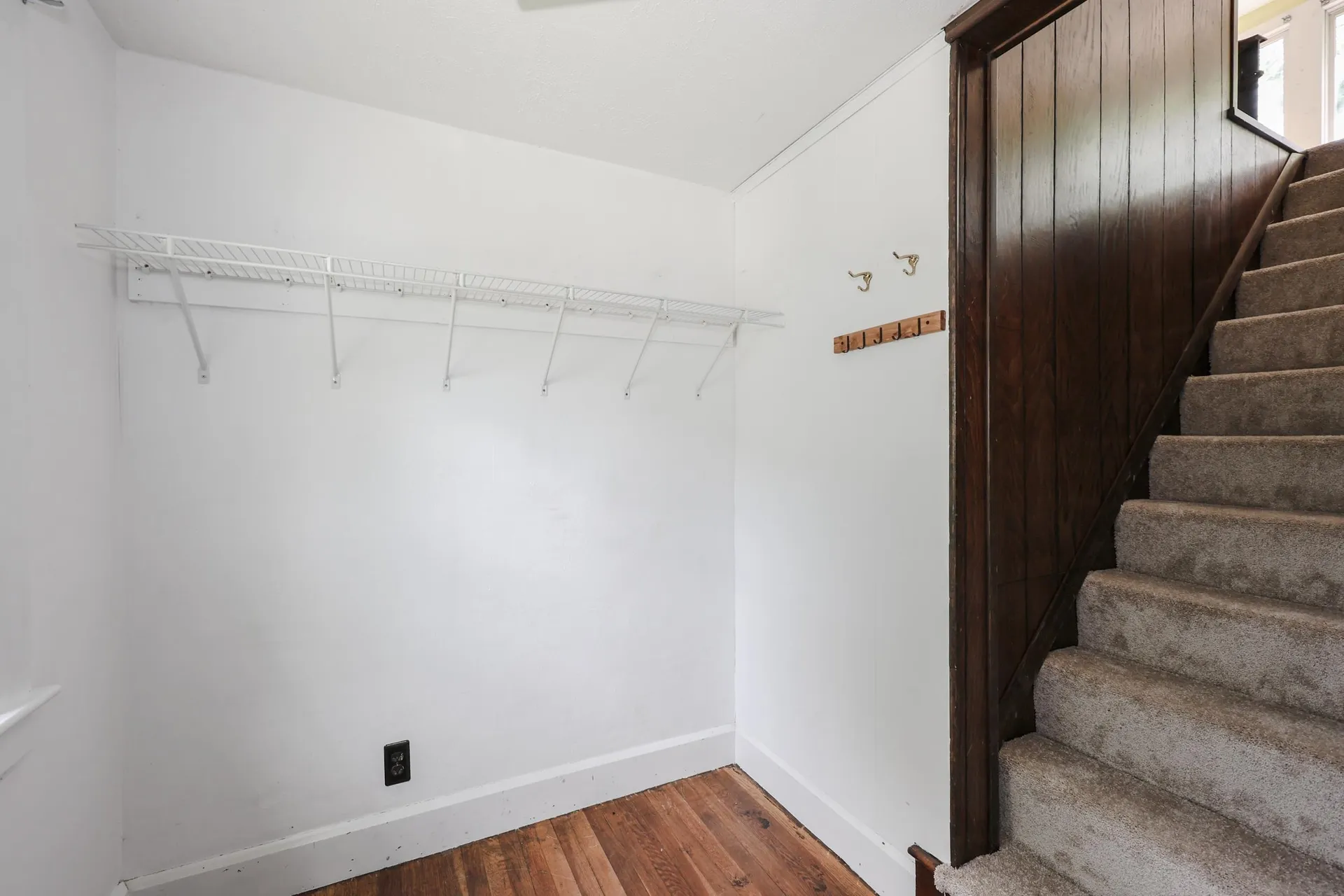 30 Baker Street Hudson NH 03051