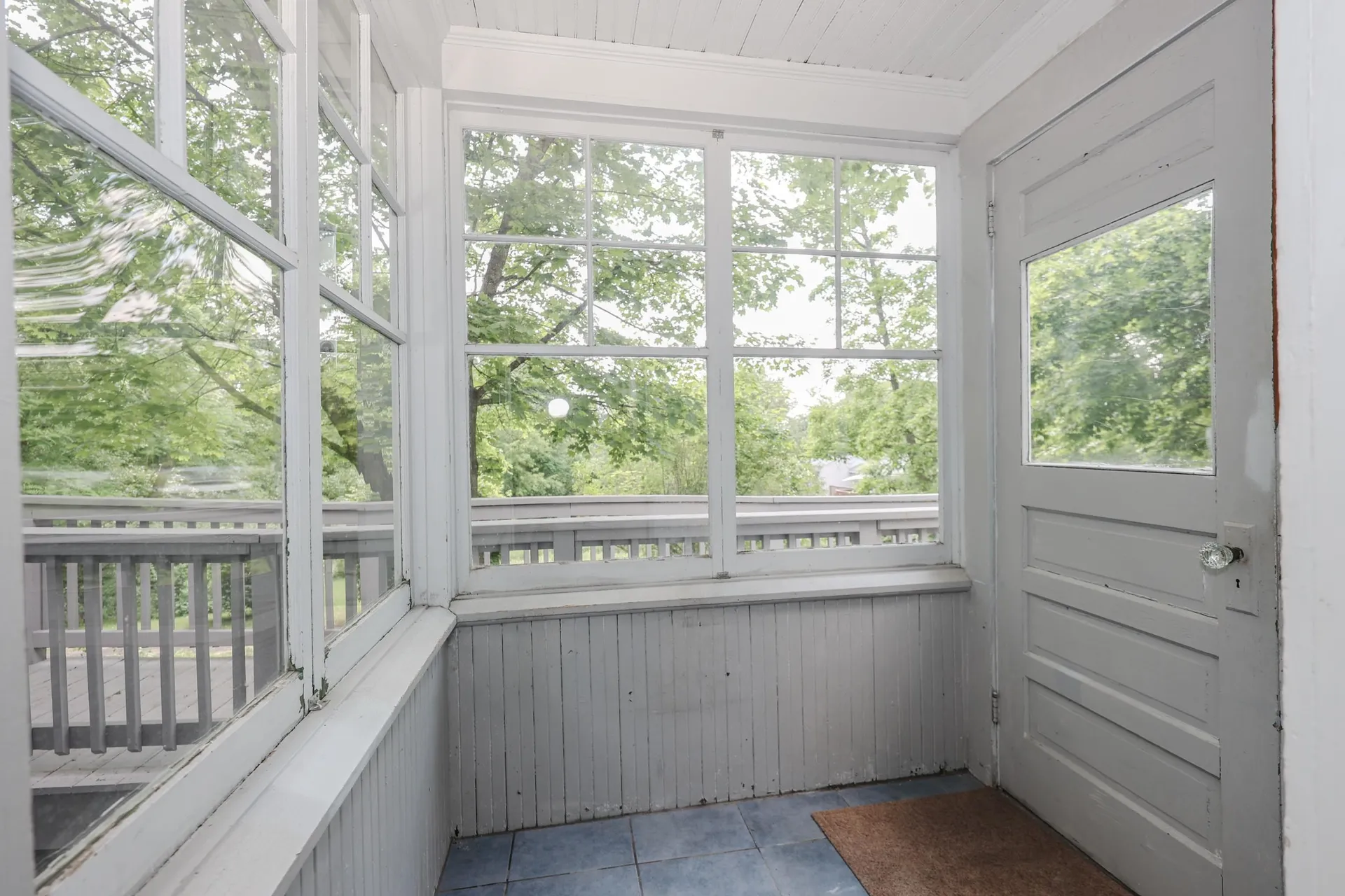 30 Baker Street Hudson NH 03051