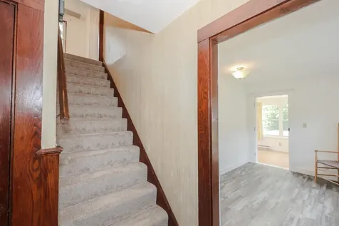 30 Baker Street Hudson NH 03051