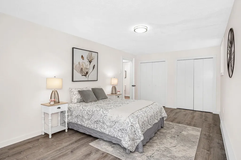 27 Mountainside Lane Francestown NH 03043-0000