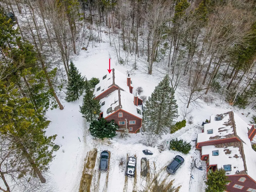 27 Mountainside Lane Francestown NH 03043-0000