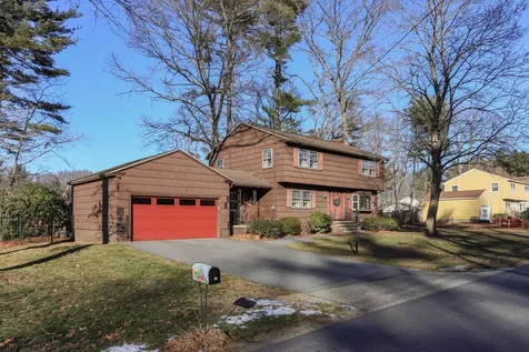 17 Garrison Road Salem NH 03079