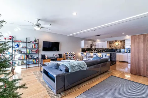 6 Bay Road Newmarket NH 03857