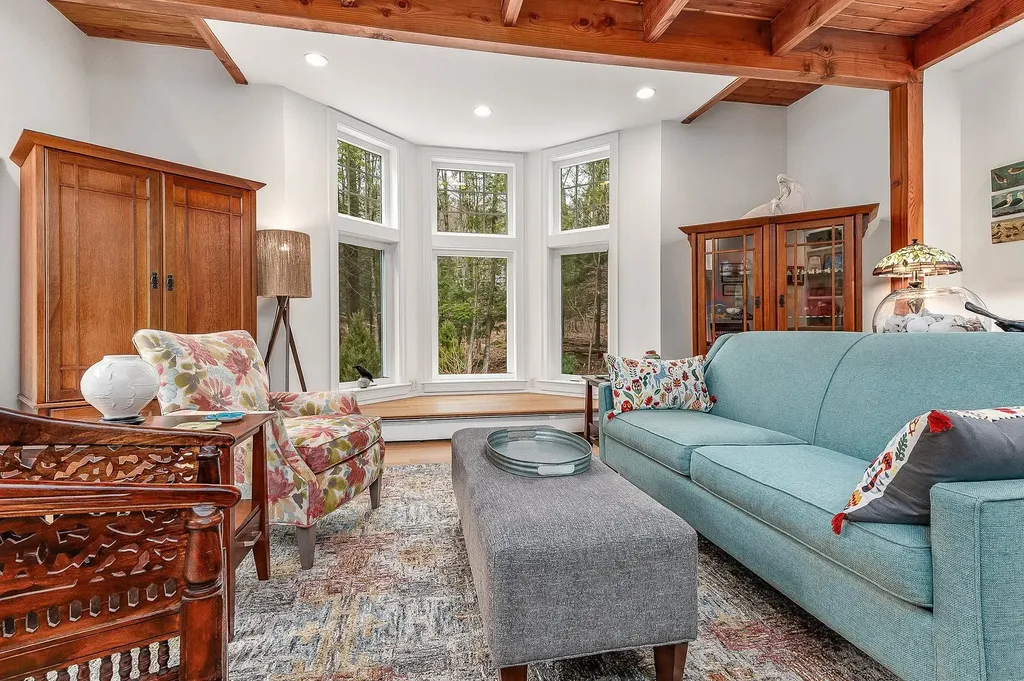 17 Joslin Road East Kingston NH 03833