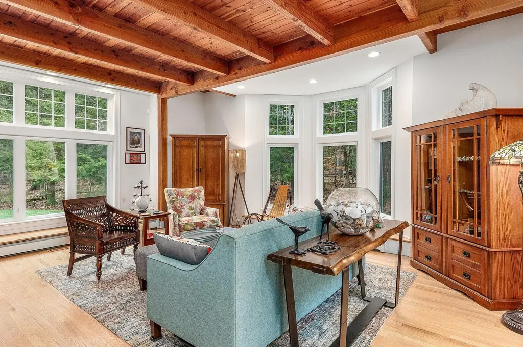 17 Joslin Road East Kingston NH 03833