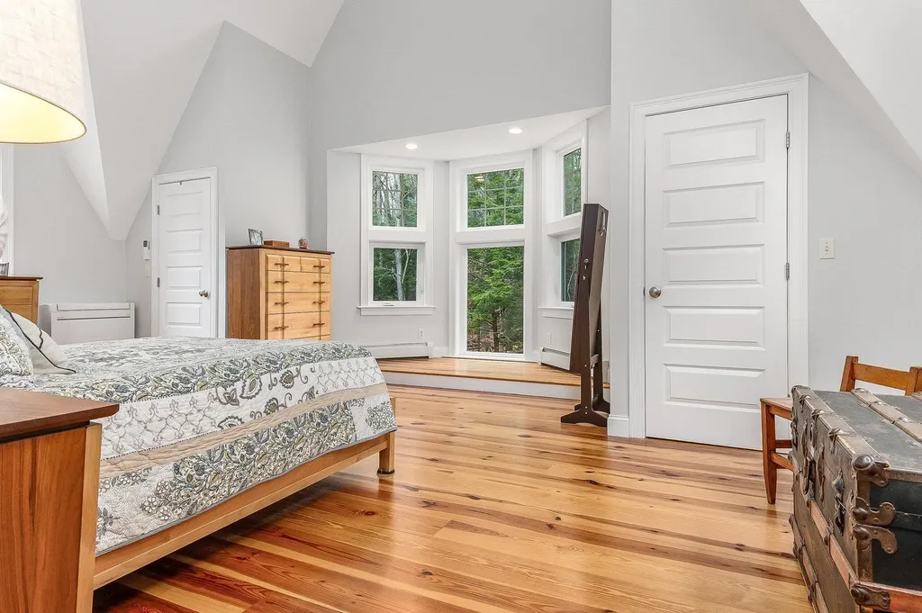 17 Joslin Road East Kingston NH 03833