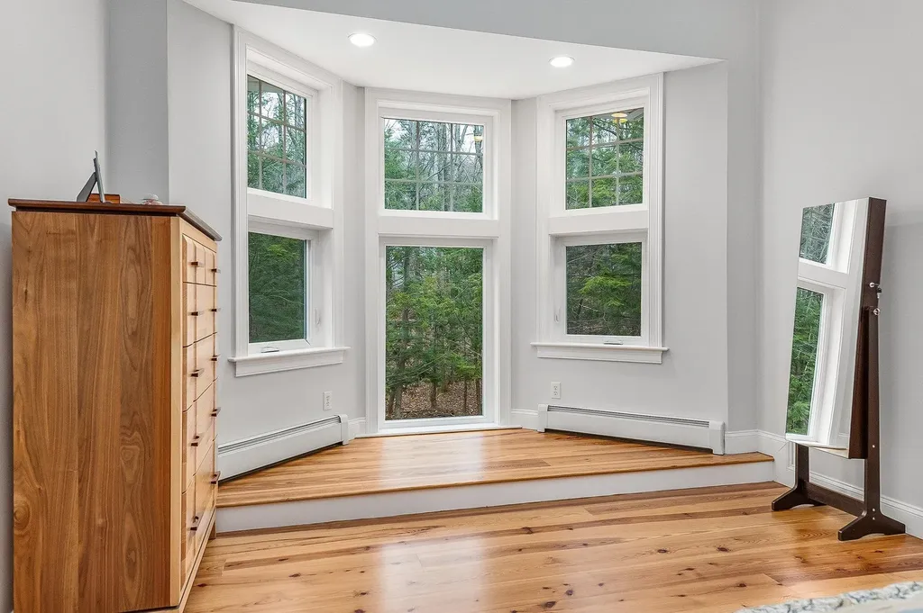 17 Joslin Road East Kingston NH 03833