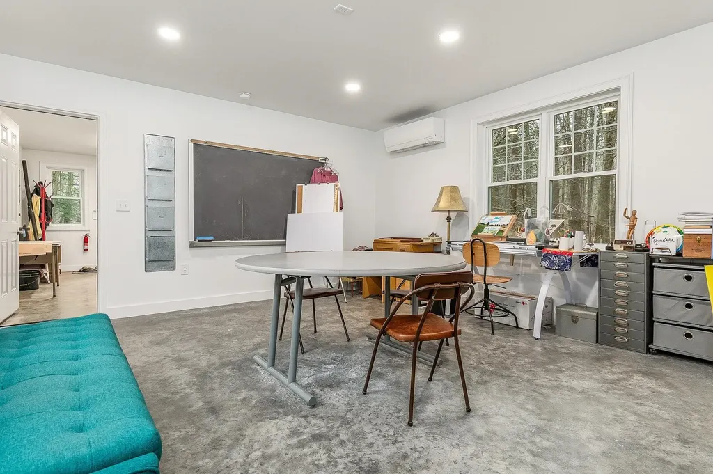 17 Joslin Road East Kingston NH 03833