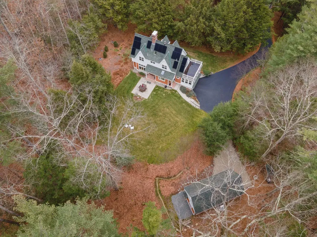 17 Joslin Road East Kingston NH 03833