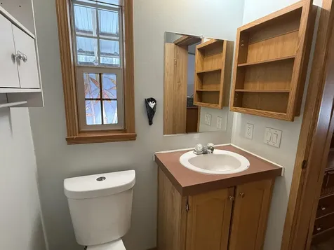 85 Breezy Acres Drive Vernon VT 05354