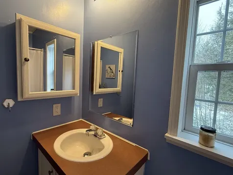 85 Breezy Acres Drive Vernon VT 05354