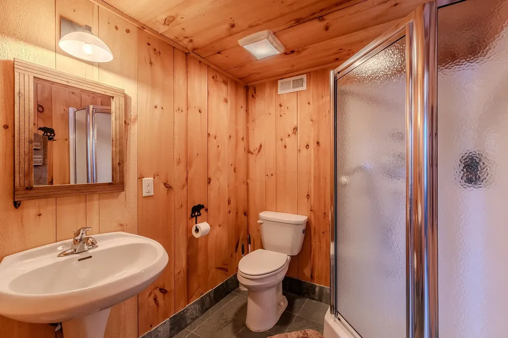 281 Yale Road Mount Holly VT 05730