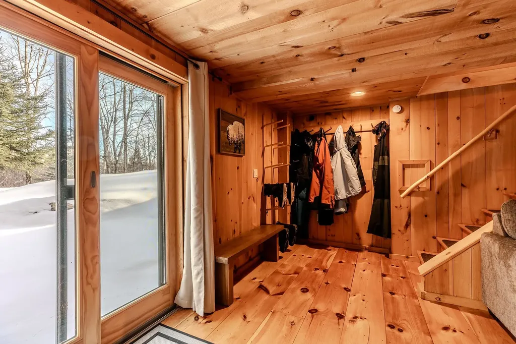 281 Yale Road Mount Holly VT 05730