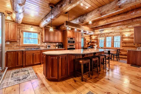 281 Yale Road Mount Holly VT 05730