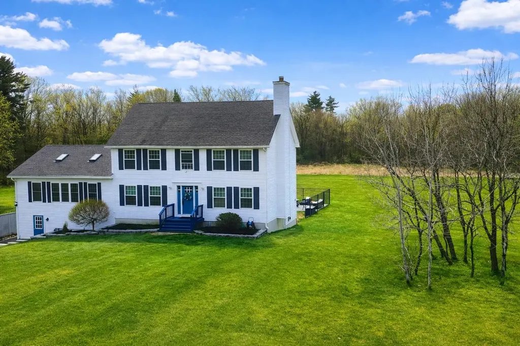 126 Governors Road Rochester NH 03867