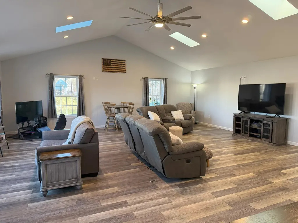 126 Governors Road Rochester NH 03867