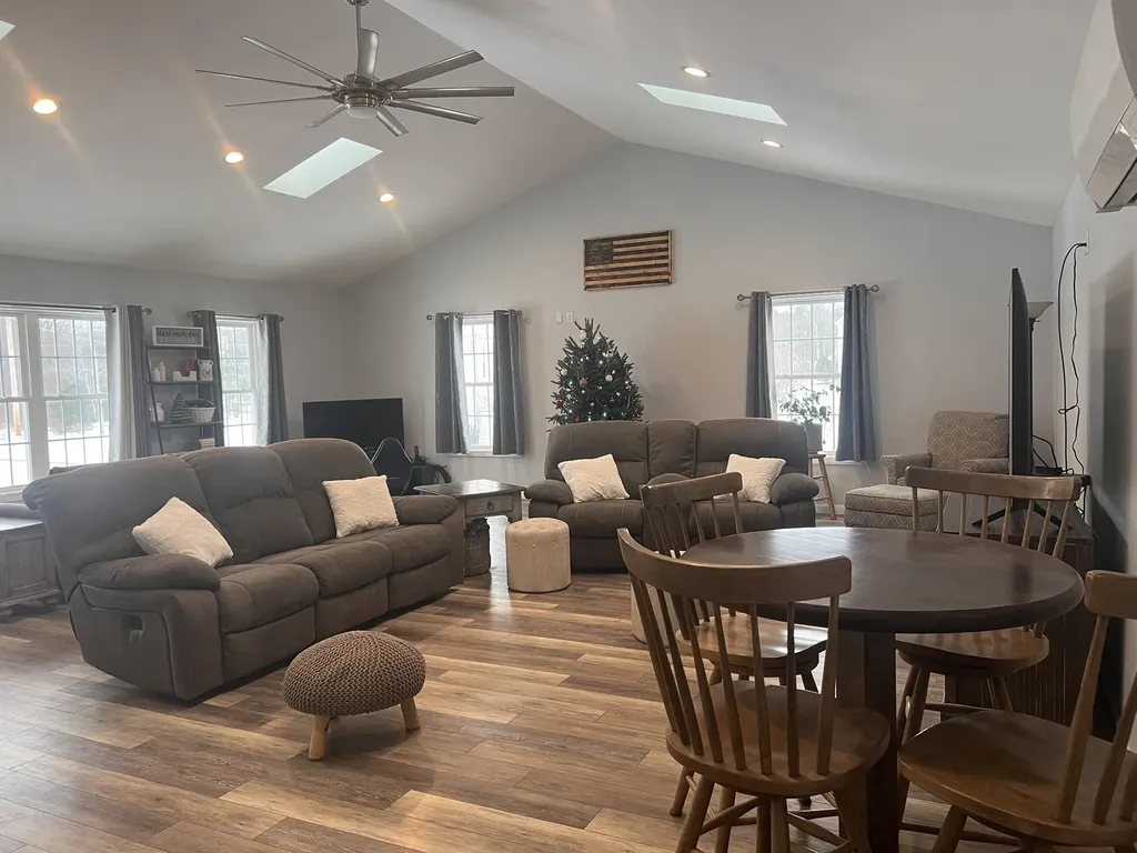 126 Governors Road Rochester NH 03867