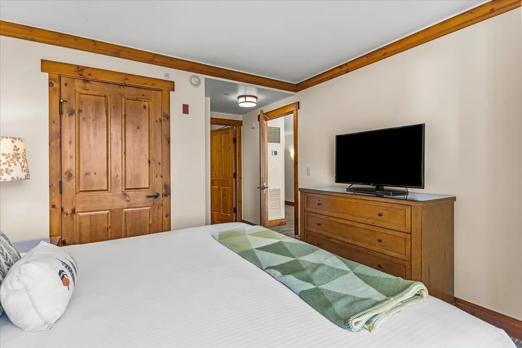 7412 Mountain Road Stowe VT 05672