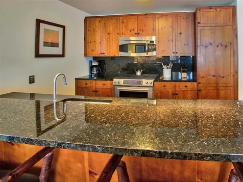 7412 Mountain Road Stowe VT 05672