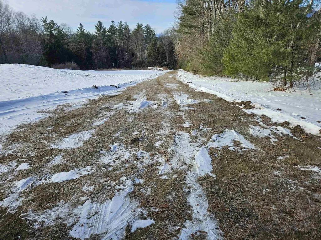 00 Hewitt Road Claremont NH 03743