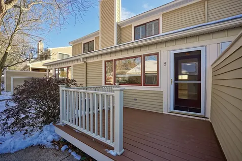 5 Spinnaker Way Portsmouth NH 03801