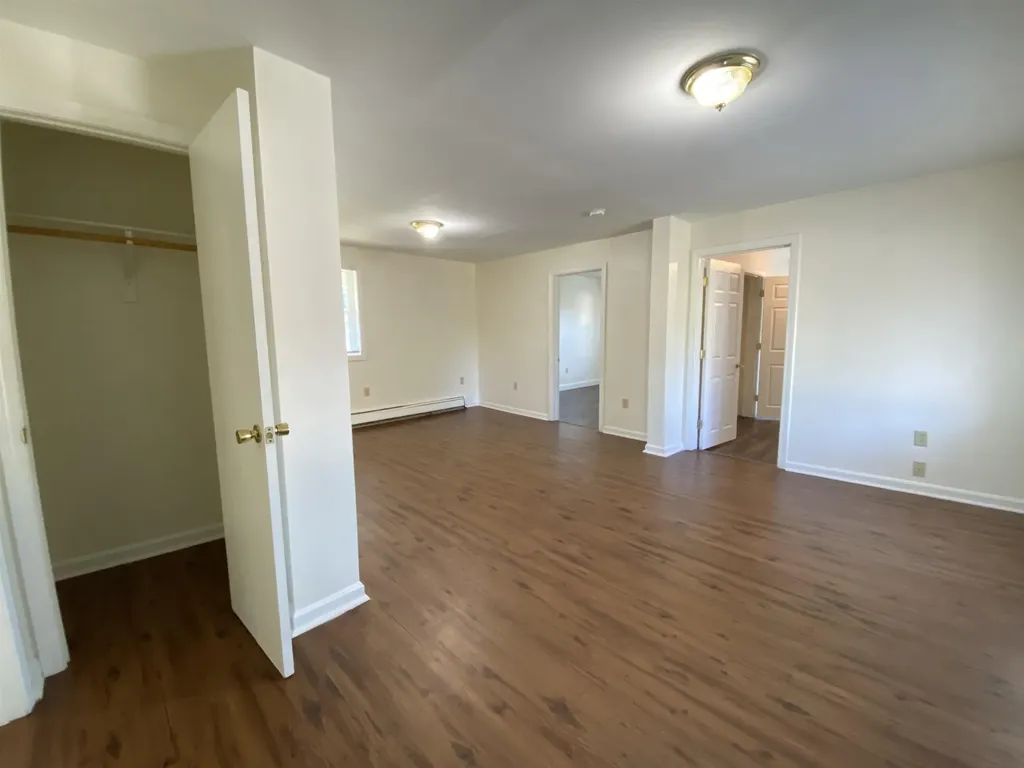 53 Walker Street Manchester NH 03102