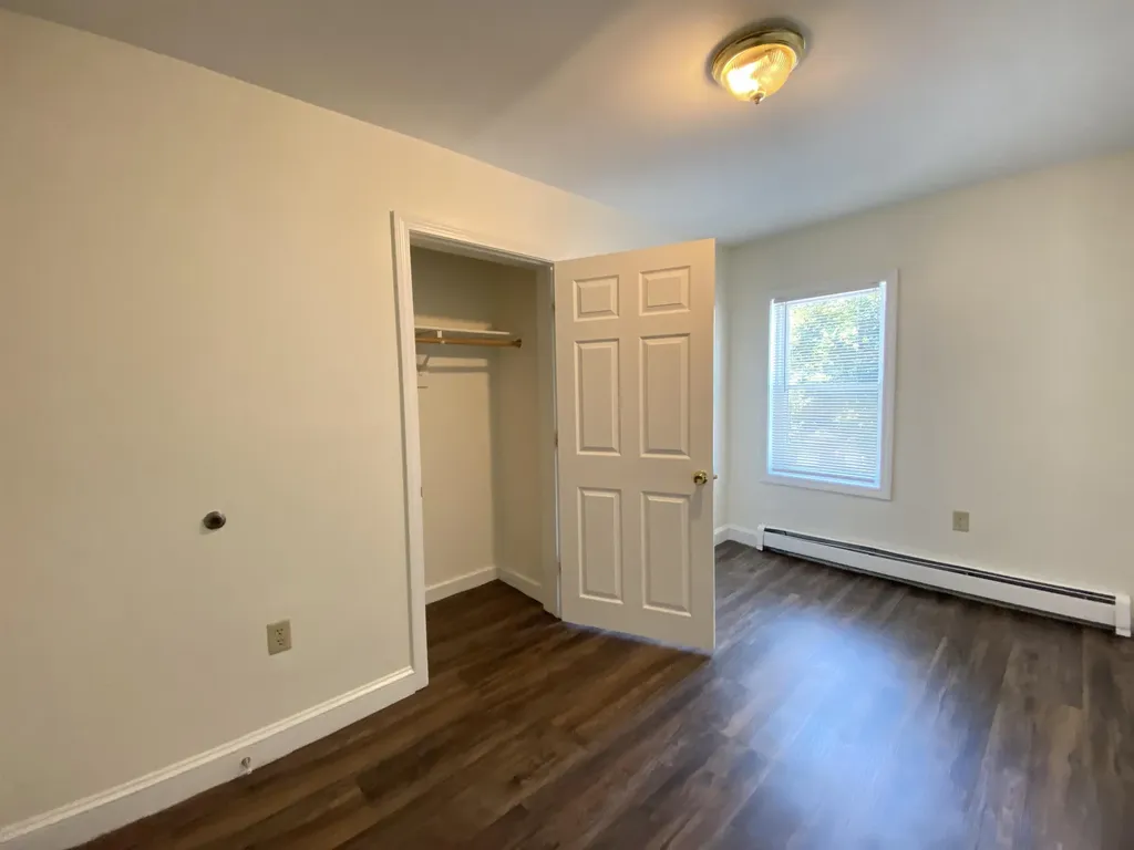 53 Walker Street Manchester NH 03102