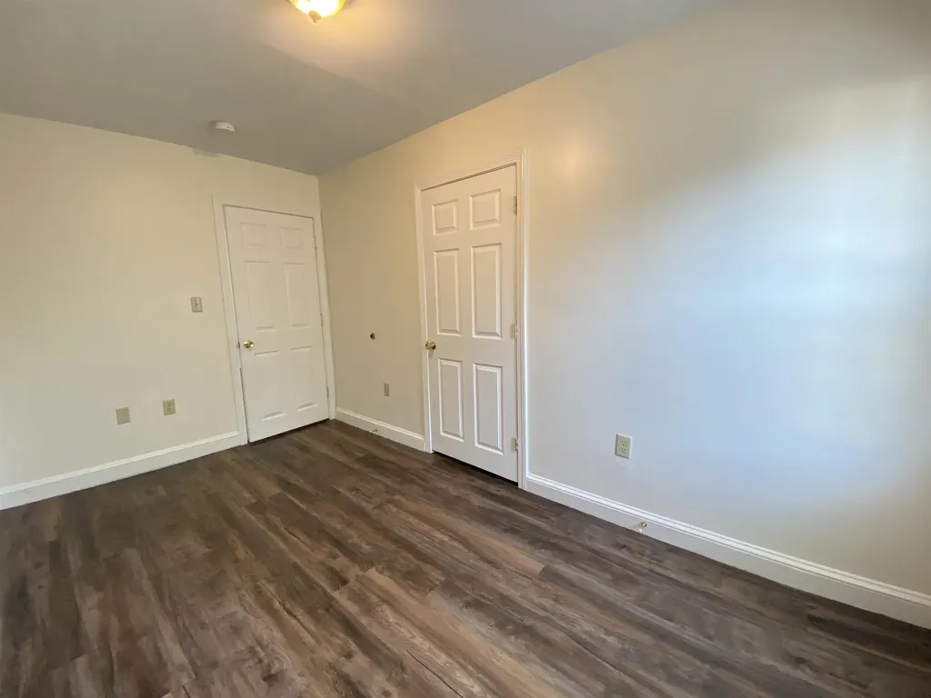 53 Walker Street Manchester NH 03102