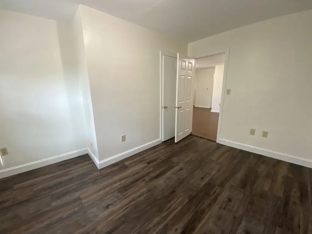 53 Walker Street Manchester NH 03102