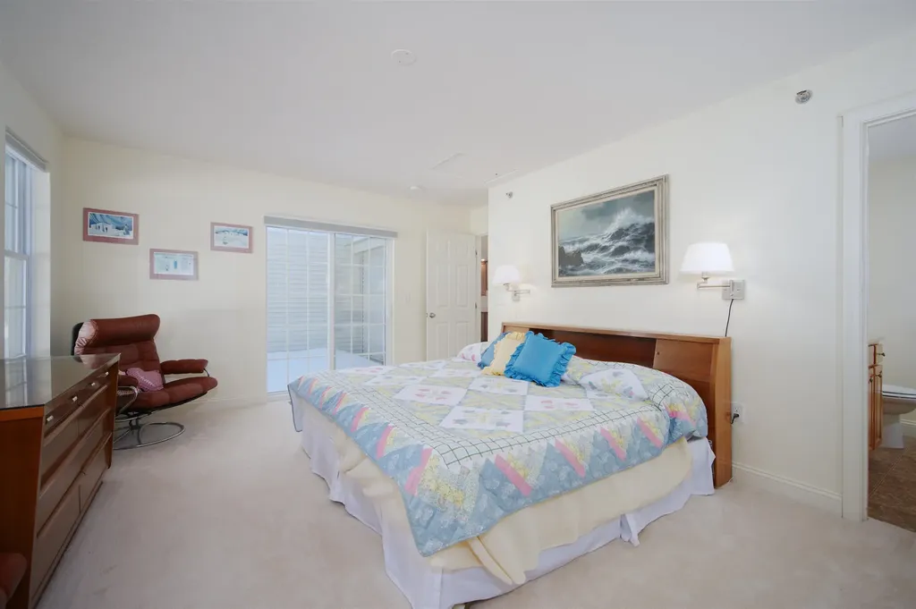 91-6 Hall Road Fremont NH 03044