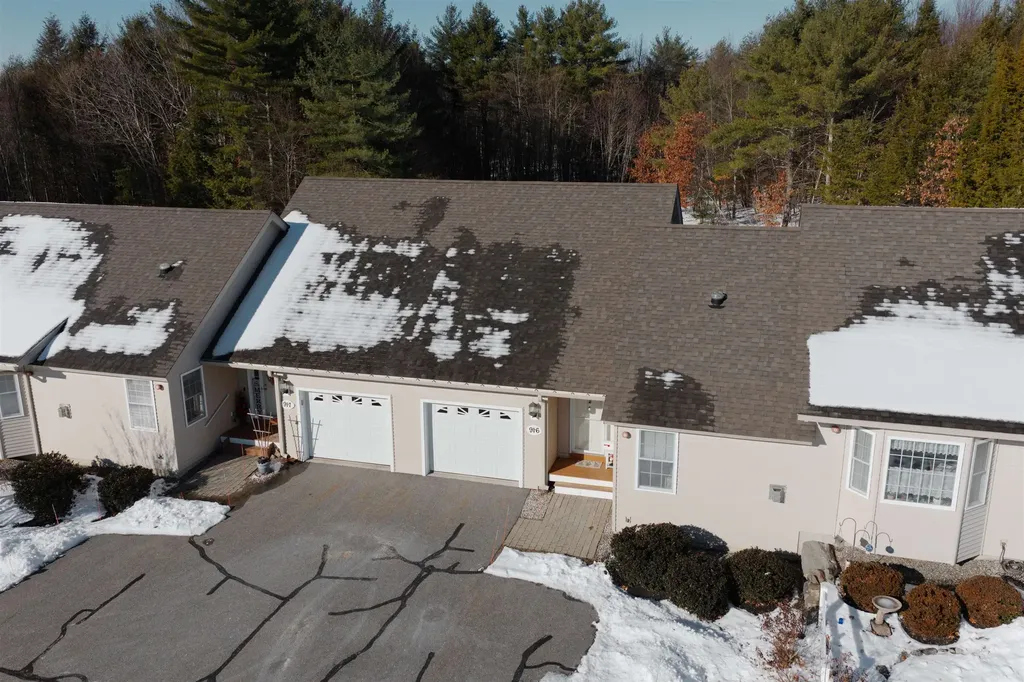 91-6 Hall Road Fremont NH 03044