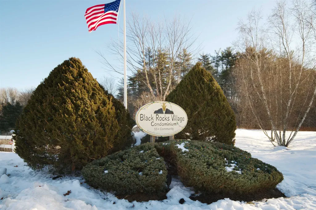 91-6 Hall Road Fremont NH 03044