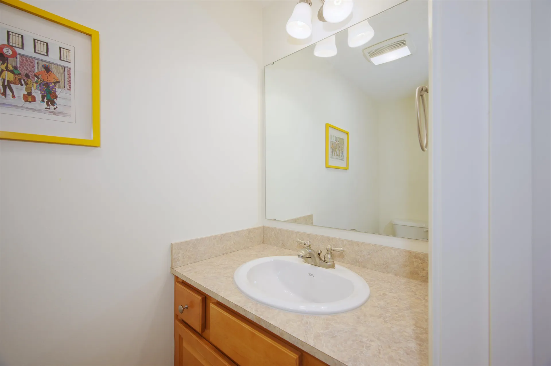 91-6 Hall Road Fremont NH 03044