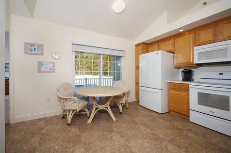 91-6 Hall Road Fremont NH 03044