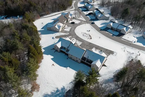 91-6 Hall Road Fremont NH 03044